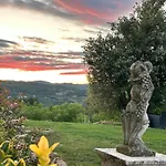 Poggelleri La Cartolina Su E Le Colline Toscane בית נופש