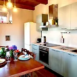 בית נופש Poggelleri La Cartolina Su E Le Colline Toscane פופי