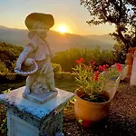 Poggelleri La Cartolina Su E Le Colline Toscane פופי